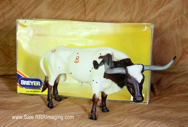 /Info_Pages/I__27-821201511517PM__IMG_6155_Breyer_Bull.jpg